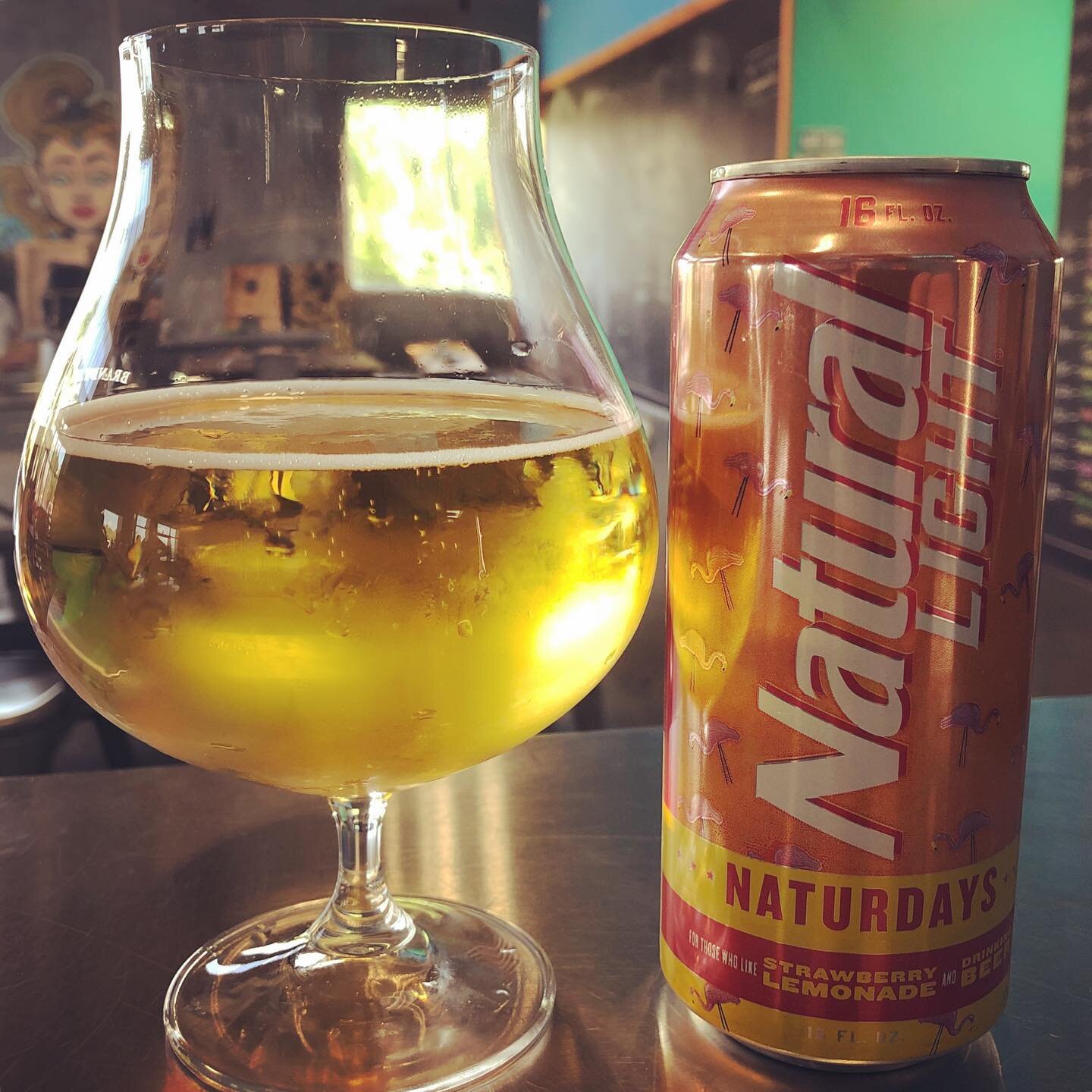 Nothing says #properglassware than a @naturallightbeer in a fat bottomed brandy glass for MAXIMUM AROMATICS 💪🏼💪🏼